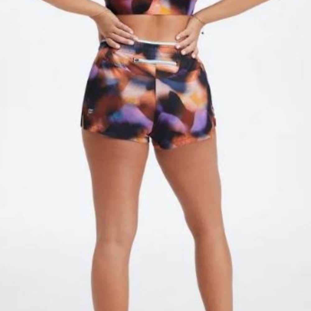 Fabletics Breathe Run Short - Picture 6 of 6
